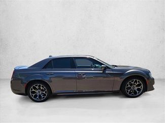 Used 2017 Chrysler 300 S w/ 300S Premium Group RWD video 4