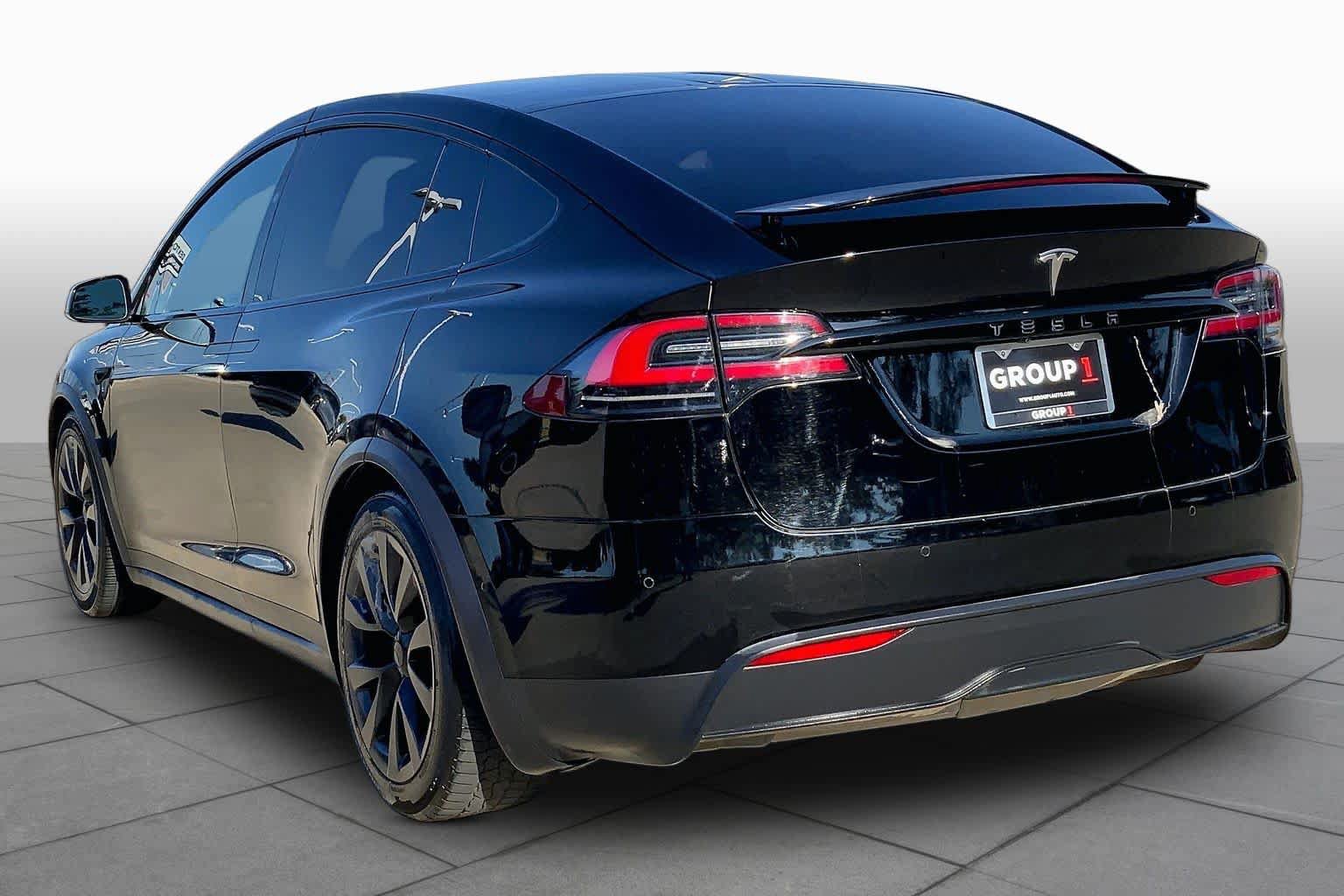 Used 2022 Tesla Model X AWD/4WD image 11