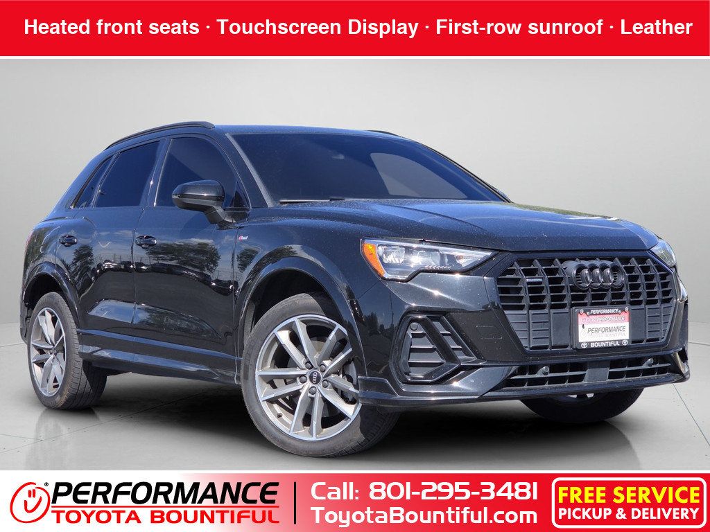 Used 2022 Audi Q3 2.0T Premium w/ Black Optic Sport Package AWD/4WD image 1