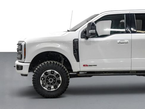 Used 2024 Ford F250 Lariat w/ Lariat Ultimate Package AWD/4WD image 10