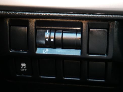 Used 2018 Subaru Outback 2.5i image 26