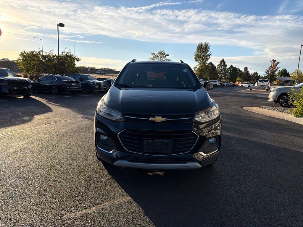 Used 2017 Chevrolet Trax LT w/ LT Convenience Package AWD/4WD image 8
