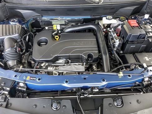 New 2026 Chevrolet Equinox LT w/ LPO, Floor Liner Package image 20