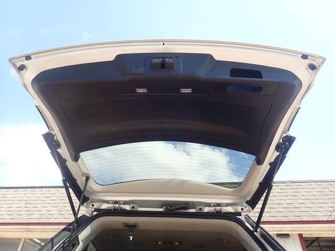 Used 2014 GMC Acadia Denali AWD/4WD image 21