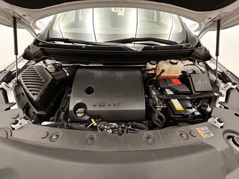 Used 2023 Buick Enclave Essence image 20