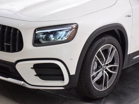 New 2025 Mercedes-Benz GLB 35 AMG 4MATIC image 10