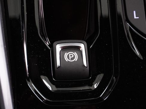 New 2026 Chevrolet Colorado LT image 24