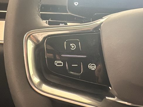 New 2026 Volvo EX90 Ultra AWD/4WD image 13