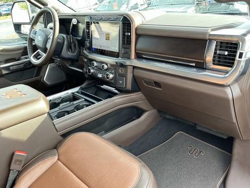 Used 2024 Ford F350 King Ranch AWD/4WD image 22