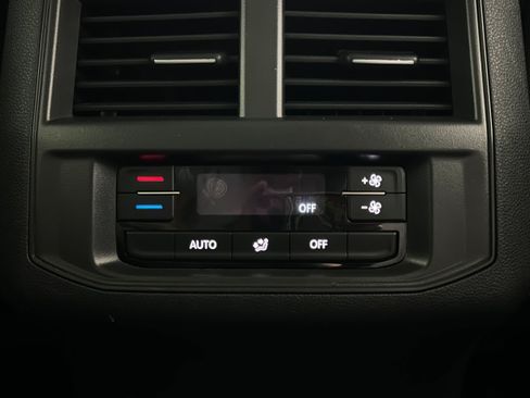 Used 2020 Volkswagen Atlas SE w/ Panoramic Sunroof Package AWD/4WD image 31