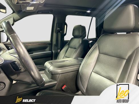 Used 2021 Chevrolet Tahoe Z71 w/ Z71 Off-Road Package image 21