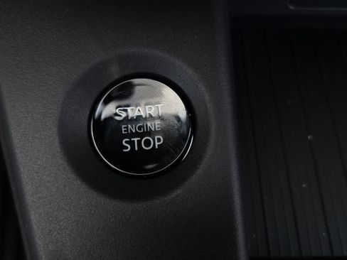 New 2026 Nissan Sentra SV w/ Floor Mat Package FWD image 32