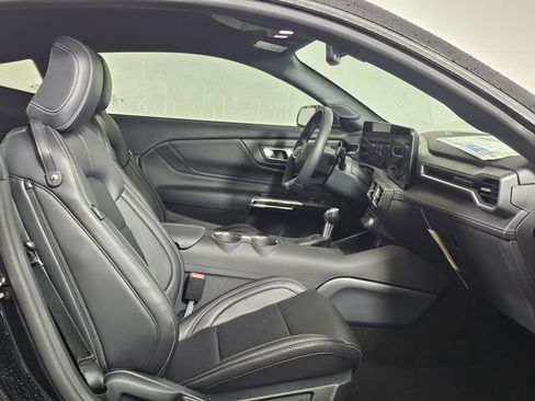 New 2025 Ford Mustang Premium image 11