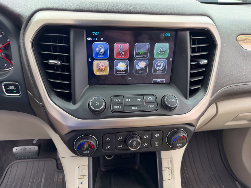 Used 2019 GMC Acadia Denali w/ Technology Package FWD image 25