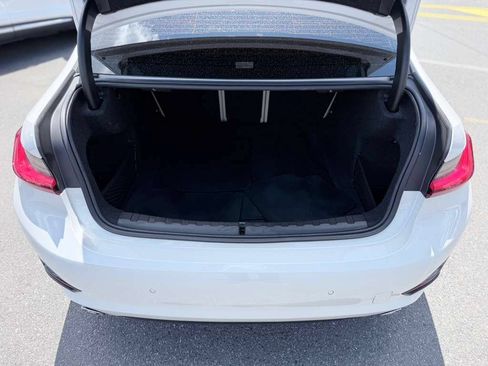 Used 2022 BMW 330i xDrive Sedan w/ Premium Package AWD/4WD image 14