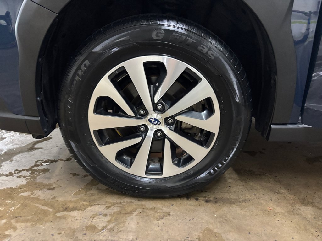 Used 2024 Subaru Outback Premium AWD/4WD image 37