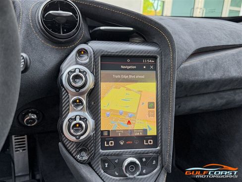 Used 2021 McLaren 765LT RWD image 18