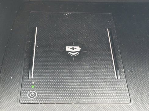 Used 2025 Honda Pilot TrailSport image 16