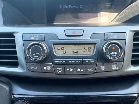 Used 2017 Honda Odyssey EX-L image 23