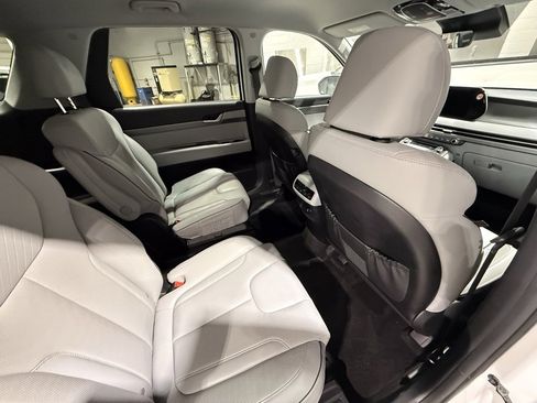 Used 2025 Hyundai Palisade SEL image 39