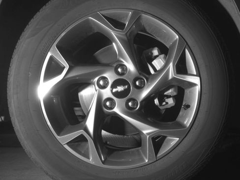 Used 2025 Chevrolet Trax LT w/ LT Convenience Package FWD image 16