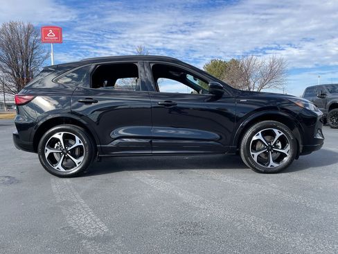 Used 2024 Ford Escape ST-Line Select w/ Tech Pack #2 image 26