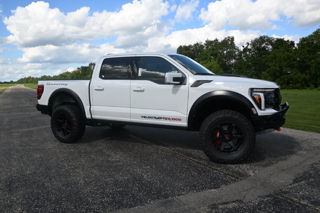 New 2026 Ford F150 Raptor w/ Equipment Group 803A Raptor R AWD/4WD image 4