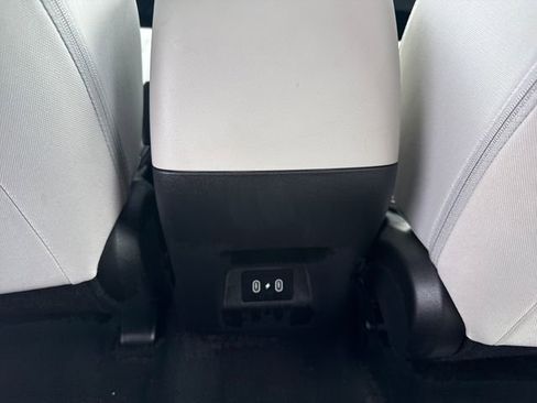 Certified 2025 Hyundai Tucson SE AWD/4WD image 21
