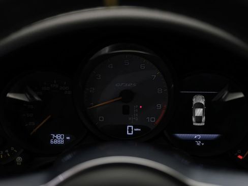 Used 2016 Porsche 911 GT3 RS RWD image 21