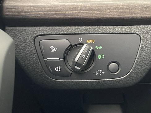 Used 2022 Audi Q5 2.0T Premium Plus w/ Premium Plus Package image 23