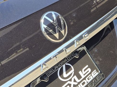 Used 2022 Volkswagen Atlas Cross Sport SE AWD/4WD image 13