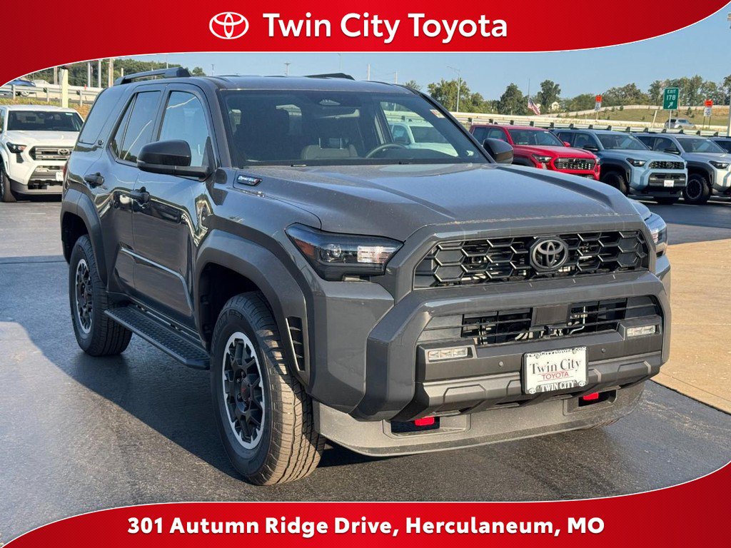 Certified 2026 Toyota 4Runner TRD Off-Road AWD/4WD image 1