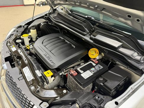 Used 2019 Dodge Grand Caravan SE image 49