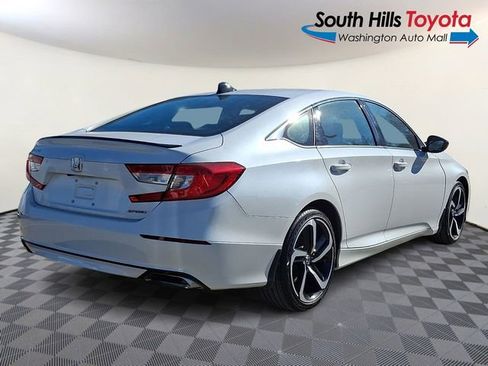 Used 2022 Honda Accord Sport image 6