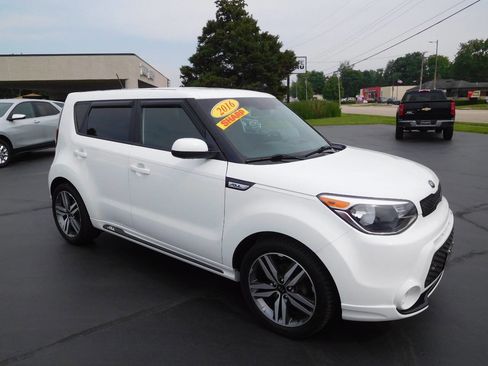 Used 2016 Kia Soul + w/ Soulful Package image 10