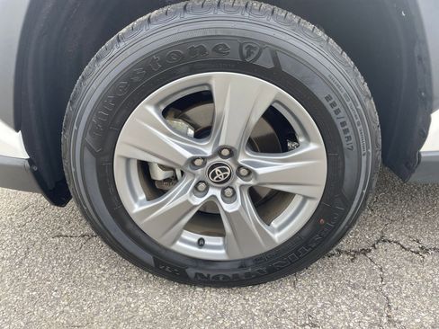 Used 2025 Toyota RAV4 LE image 29