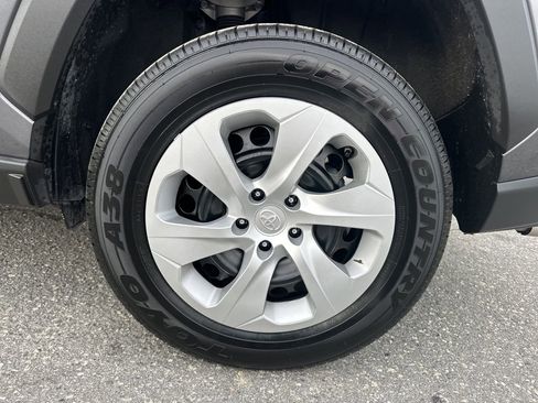 Used 2025 Toyota RAV4 LE image 26