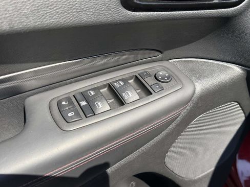 Used 2022 Dodge Durango R/T w/ Blacktop Package AWD/4WD image 27