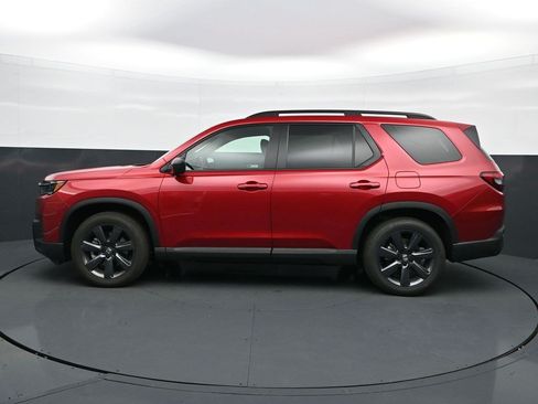 Used 2026 Honda Pilot Sport image 4