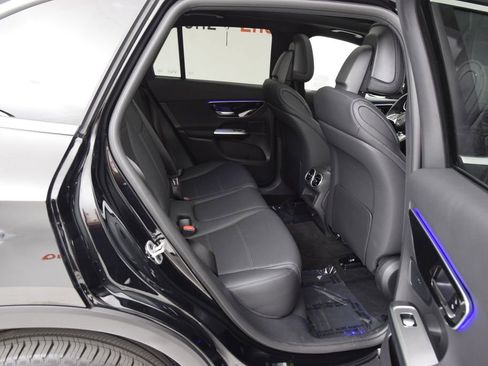 Certified 2026 Mercedes-Benz GLC 300 image 18