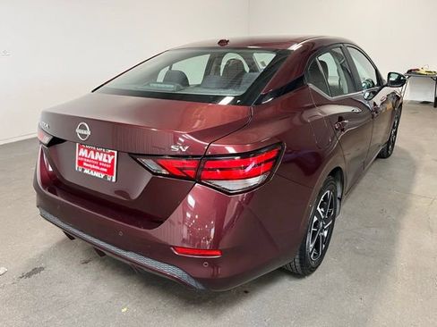 Used 2024 Nissan Sentra SV FWD image 3