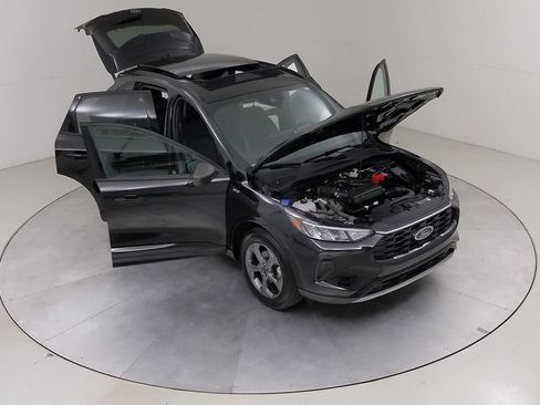 Certified 2024 Ford Escape ST-Line w/ Tech Pack #1 AWD/4WD image 47