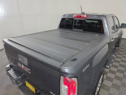 Used 2015 GMC Canyon SLT w/ Driver Alert Package image 10