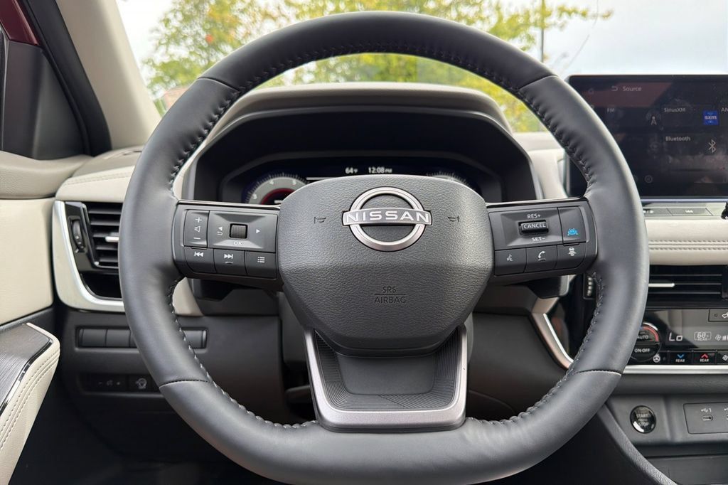 Used 2025 Nissan Rogue SL w/ SL Premium Package AWD/4WD image 21