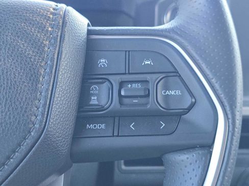 Certified 2026 Toyota 4Runner SR5 AWD/4WD image 31