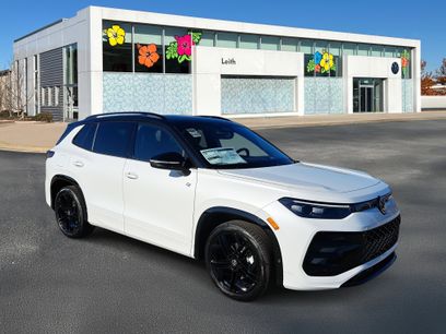 New 2026 Volkswagen Tiguan SE R-Line