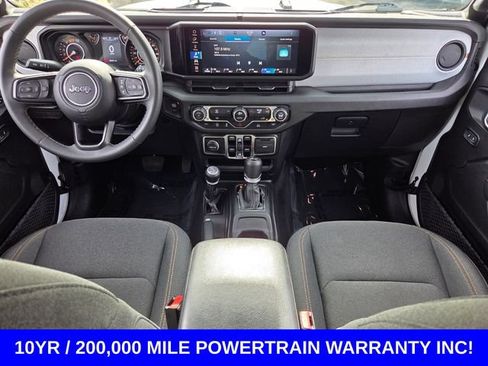 Used 2025 Jeep Wrangler Unlimited Sport AWD/4WD image 12