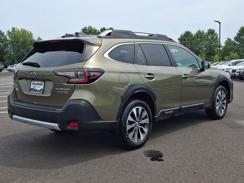 Certified 2024 Subaru Outback Touring AWD/4WD image 7