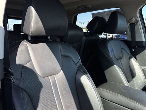 Certified 2024 Kia Sorento S w/ Panoramic Sunroof Package FWD image 27