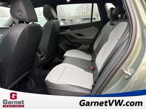 New 2026 Volkswagen Tiguan SE R-Line image 19
